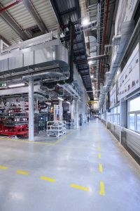 P90587632_highRes_manufacturing-of-ele-1